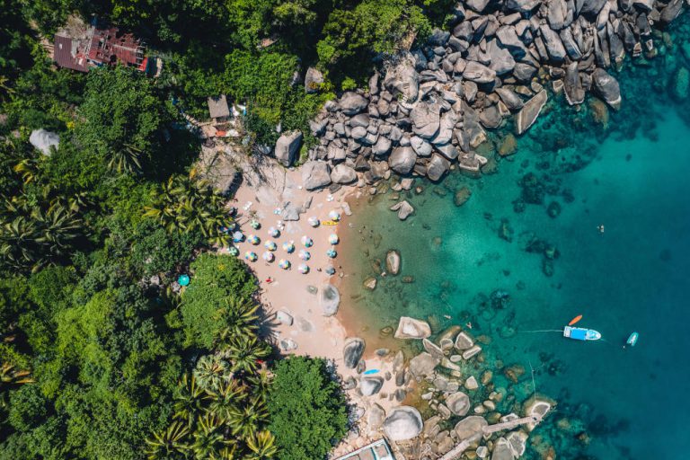 Visiter Koh Tao ou Koh Phangan&nbsp;: guide complet pour choisir votre destination id&eacute;ale